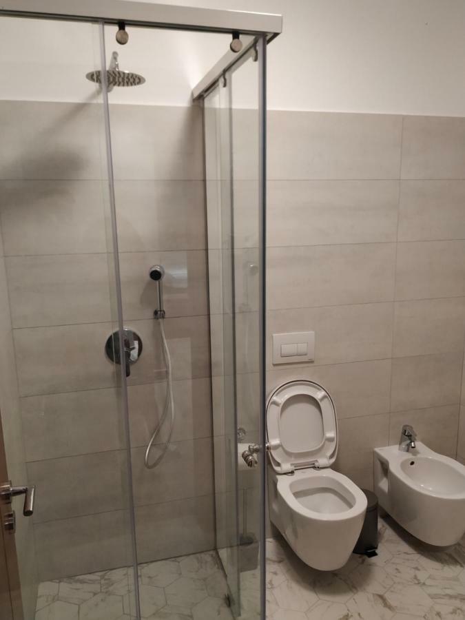 Hotel Pelikan Дивьяка Экстерьер фото